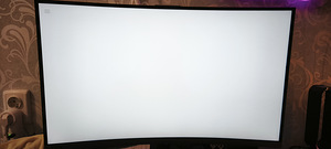 Samsung C27RG5 27" изогнутый игровой монитор 240Hz (9 фото из 9)