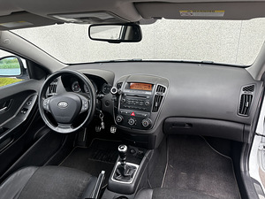 Kia Ceed Proceed 1.6 93kW 2008 (12 foto / 15)