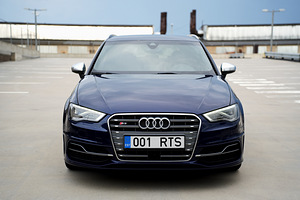 Audi S3 Quattro 2.0 221kW Sportback (5 foto / 15)