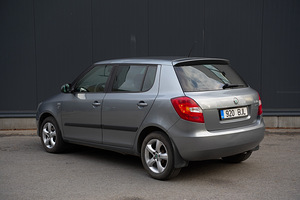 Skoda Fabia Family 1.2 63kW (3 foto / 15)