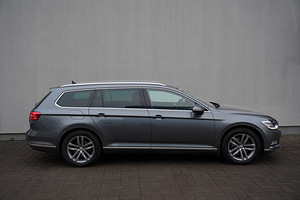 Volkswagen Passat Highline 1.4 110kW (5 foto / 15)