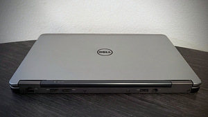 Dell Latitude E7240 ultraportable i5;2 akut;128GB;8GB;Dokk (5 foto / 6)