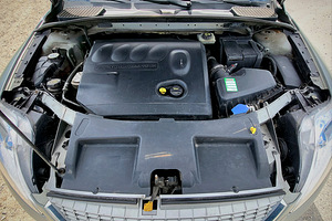 Ford Mondeo Titanium X 2.0 R4 TDCI Duratorq 103kW (10 foto / 11)