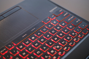 MSI GP63 Leopard 8RE i7; GTX1060 6GB; 32GB; 2TB; Win11 (3 foto / 7)