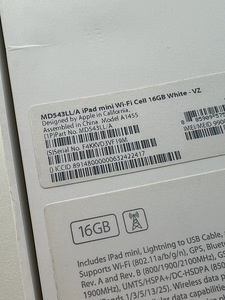 iPad mini 16 ГБ Wi-Fi + сотовая связь (3 фото из 3)