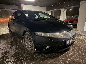 Honda Civic 8 5D 2.2 diisel, 2006 a (2 foto / 6)