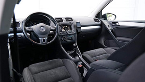 Volkswagen Golf 2.0 TDI (9 foto / 10)