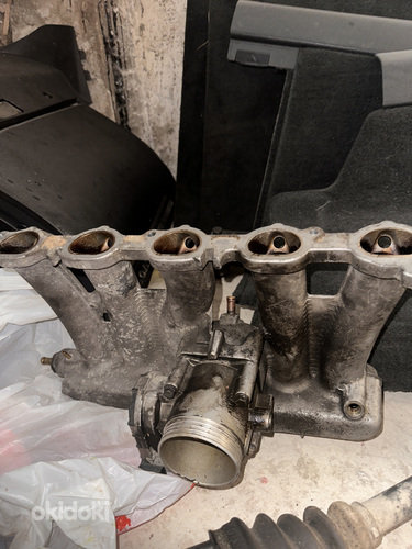 Volvo 2.5T sisselaskekollektor ja drosselklapp