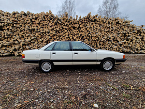 Audi 100 C3 2.0 85kW R5+LPG (6 foto / 14)