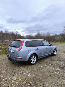 2005 FORD FOCUS GHIA (4 фото из 10)