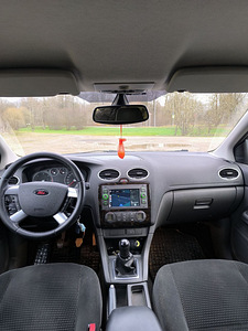 2005 FORD FOCUS GHIA (9 фото из 10)