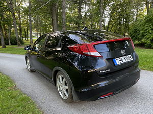 Honda civic 2.2 tdi (3 foto / 11)