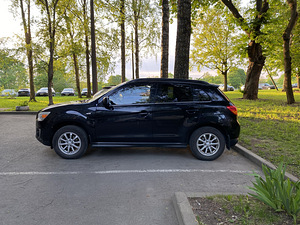 Mitsubishi (5 фото из 9)