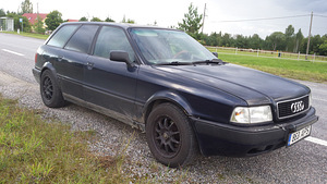 Audi 80 AVANT 1,9 66kW (3 foto / 5)