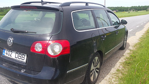 Volkswagen Passat 2.0 103kW (4 фото из 11)