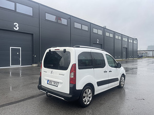 Citroen Berlingo Multispace XTR (4 фото из 14)