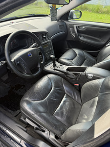 Volvo v70 2.4d 12”кВт (9 фото из 13)