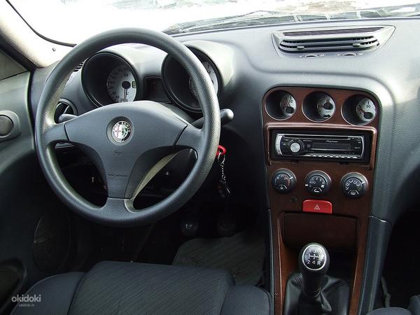 Alfa Romeo Alfa 156 (фото #5)