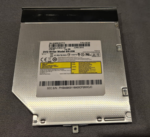 Samsung NP350 sülearvuti varuosadeks (7 foto / 7)