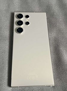 Samsung Galaxy S24 Ultra 12/512 (5 foto / 6)