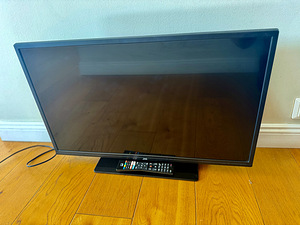 JVC 32 LED SmartTV (1 фото из 4)