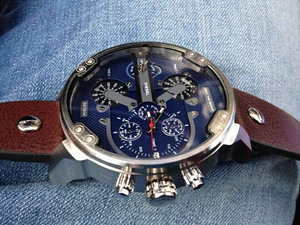 Часи Diesel Brave (3 фото з 3)