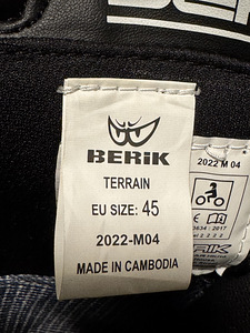 Berik All Terrain Adventure Motorcycle Boots (45) (8 foto / 10)