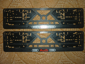 Ramki dlja nomera audi (2 foto / 4)