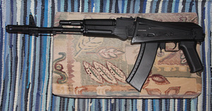 Плитник + Ак 74 и разные тактическиие ножи (7 foto / 10)