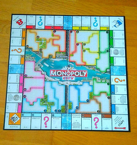 Monopoly City - lauamäng (2 foto / 3)
