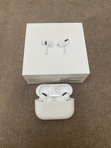 Apple airpods pro (1 фото из 3)
