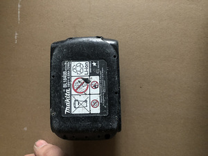 4.0ah 18v aku (2 foto / 4)