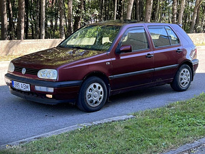 VW GOLf 3 1993 (1 foto / 5)