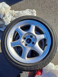 Rondell 4x98 R15 veljed+suverehvid (2 foto / 4)