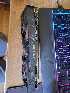 GIGABYTE GTX 1080 gaming 8GB (2 foto / 5)