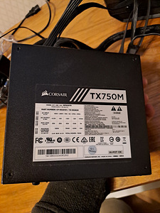 Corsair TX750M modular toiteplokk (3 foto / 3)