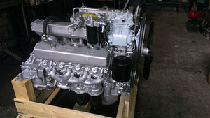 Двигатель ЗИЛ  130, 131, 645 и 245, 243