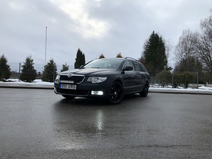 Skoda superb 1.6 77kw (1 foto / 15)
