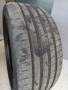 Good Year Eagle F1 Asymmetric 3 245/45/18 Dot21 (5 foto / 5)