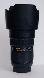 Nikon Nikkor 24-70 мм f/2.8G ED