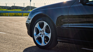 Mercedes-benz E320 CDI 4Matic Avantgarde W211 (6 foto / 11)