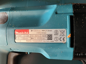 Makita HR2450 780W puur (3 foto / 4)