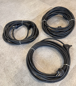 Удлинители 2x10м и 1x15м (2 фото из 3)