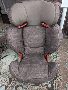 Кресло безопасности Maxi-cosi, 24-35 кг