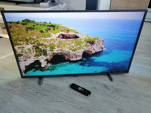 43" Philips ja Samsung UHD teler SmartTV (1 foto / 6)