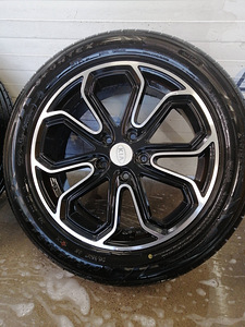 17" Kia veljed rehvidega (1 foto / 10)