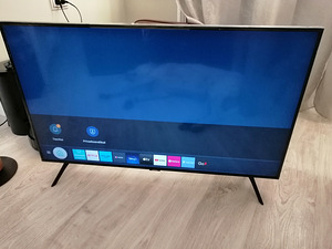 43-дюймовый телевизор Samsung 4K UHD SmartTV (4 фото из 7)