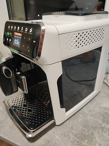 Philips LatteGo täisautomaatne kohvimasin (2 foto / 5)