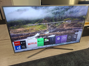 55" Samsung телевизор 4K UHD SmartTV (4 фото из 7)