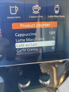 Philips LatteGo täisautomaatne espressomasin (8 foto / 9)